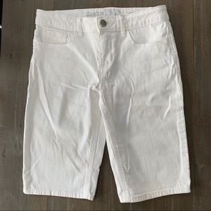 SOLD: GAP Bermuda Shorts